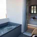Aidani Luxurious