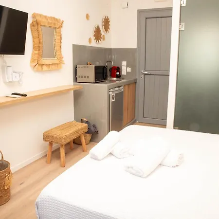 Hotell Aidani Luxurious *