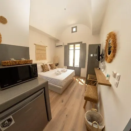 Aidani Luxurious * Vóthon