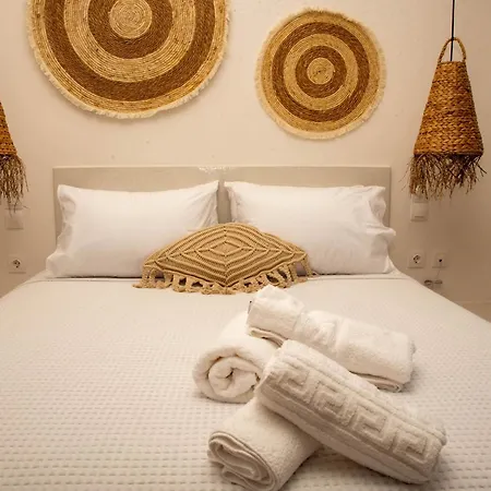 Aidani Luxurious