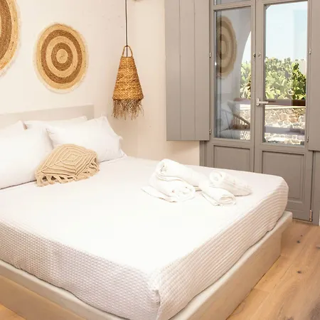 Aidani Luxurious