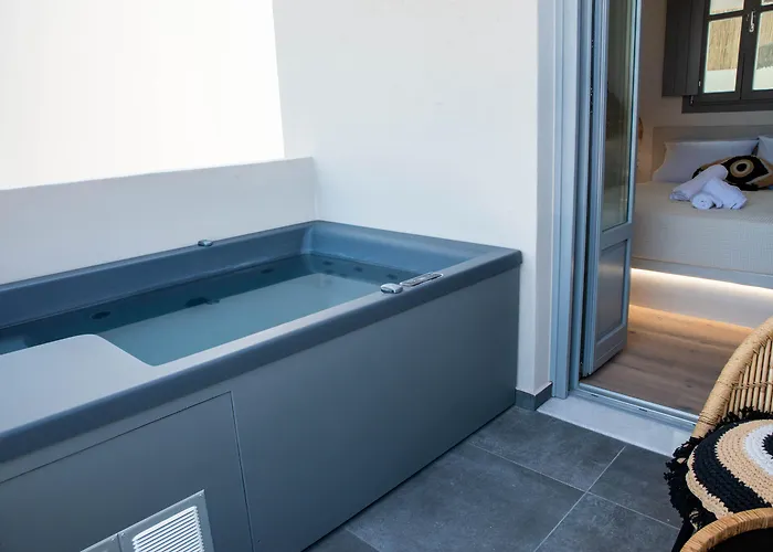 Hotel Aidani Luxurious