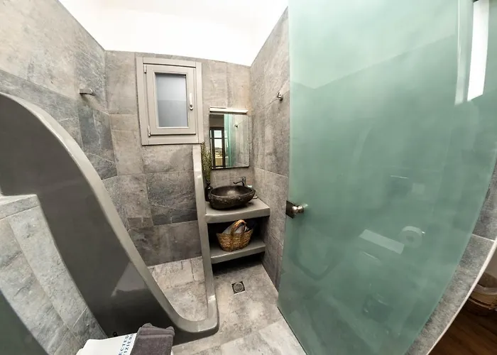 Aidani Luxurious * Vóthon